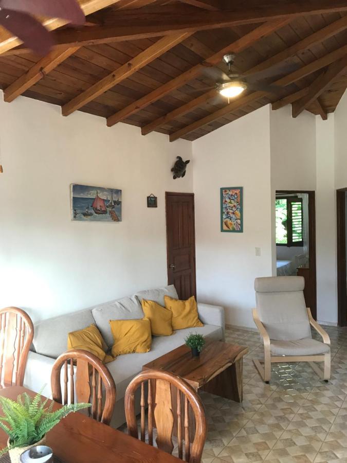 Cozy Oceanfront Villa With Direct Beach Access Las Terrenas Zewnętrze zdjęcie